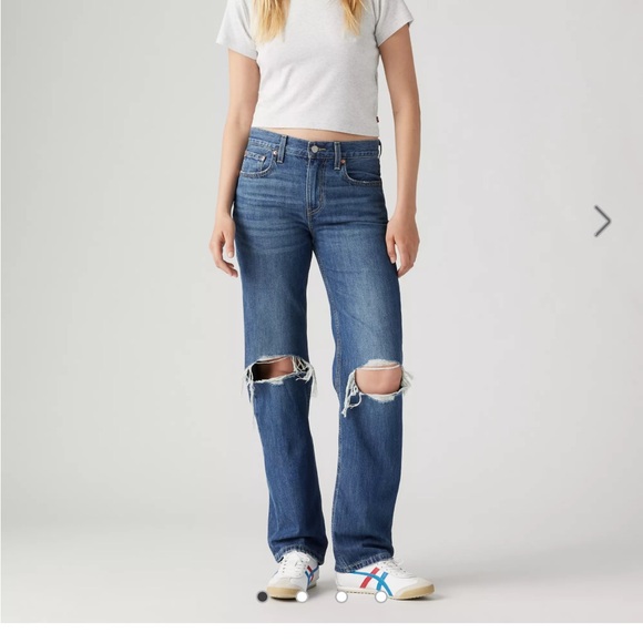 Levis Low-Pro mid rise Distressed Women's Jeans - Picture 2 of 11